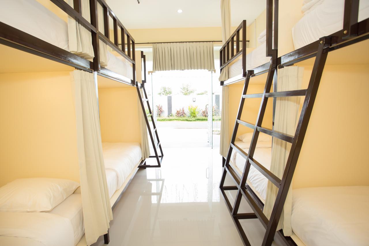 V Canggu Dormitory Ngoại thất bức ảnh