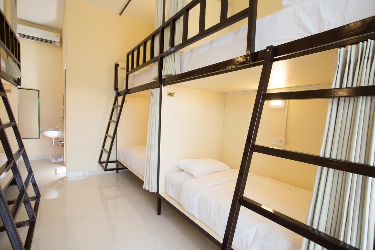 V Canggu Dormitory Ngoại thất bức ảnh
