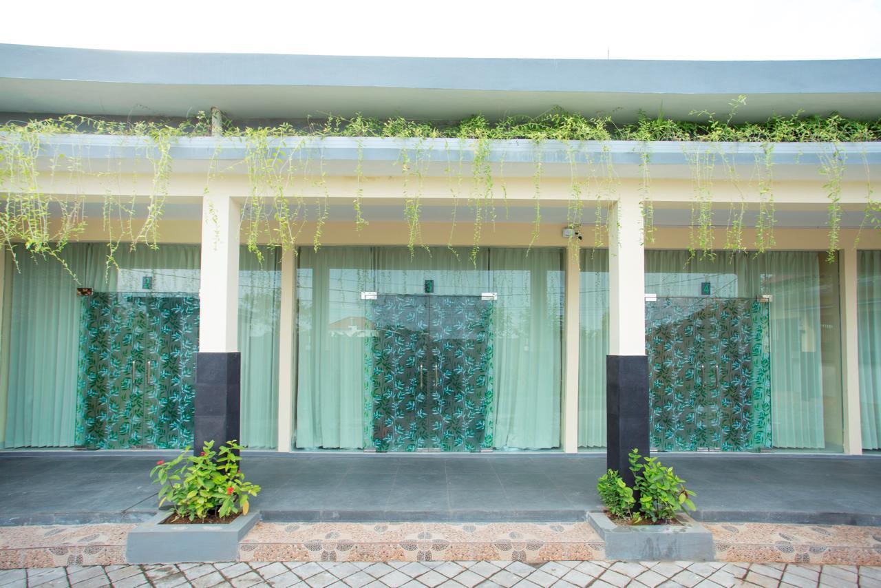 V Canggu Dormitory Ngoại thất bức ảnh