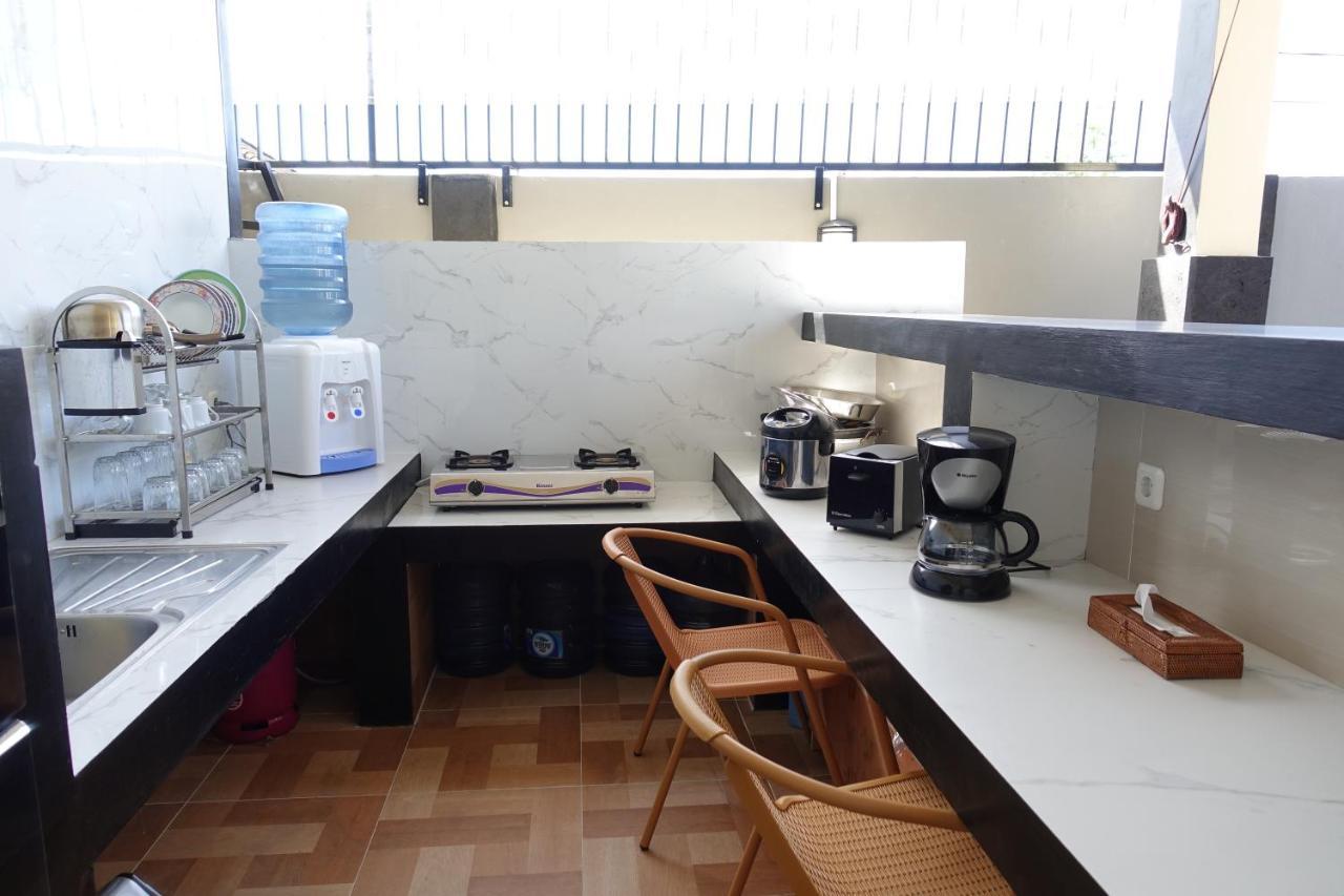 V Canggu Dormitory Ngoại thất bức ảnh